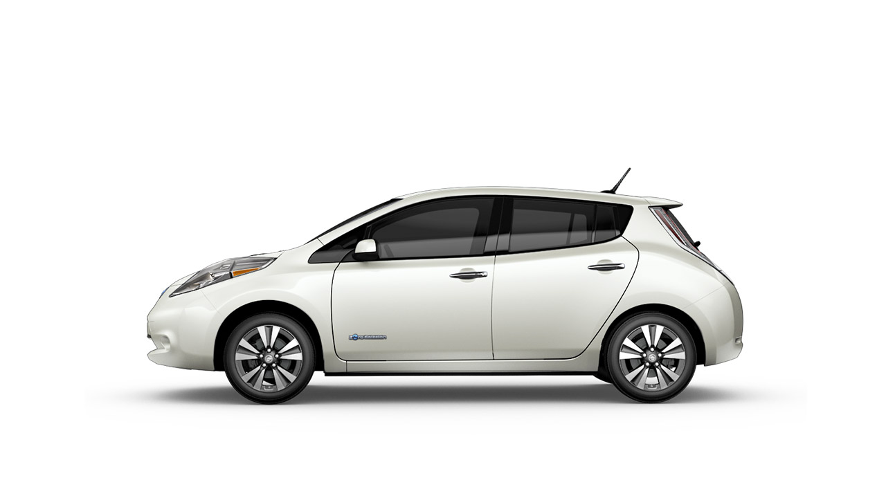 2016 Nissan Leaf Side Profile in White