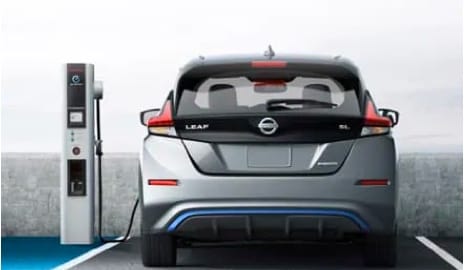 Nissan LEAF Charger