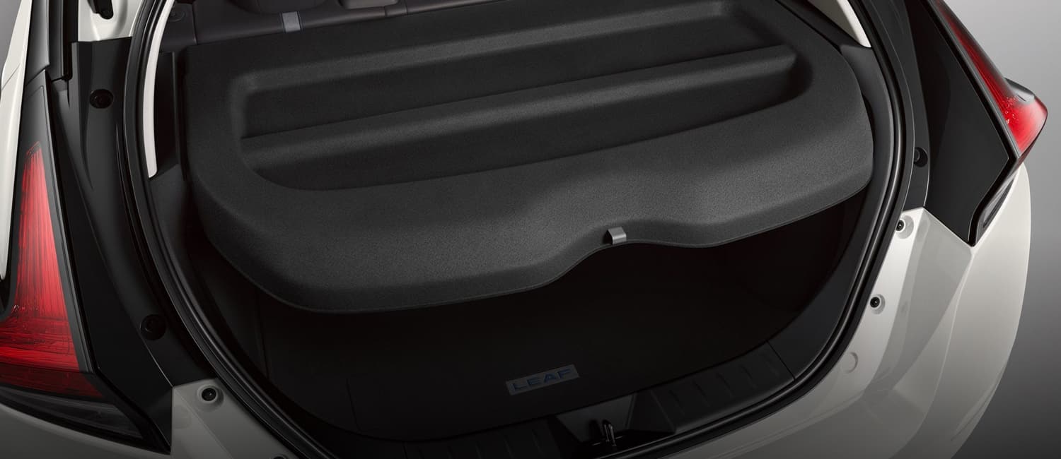 Nissan LEAF Cargo Cover