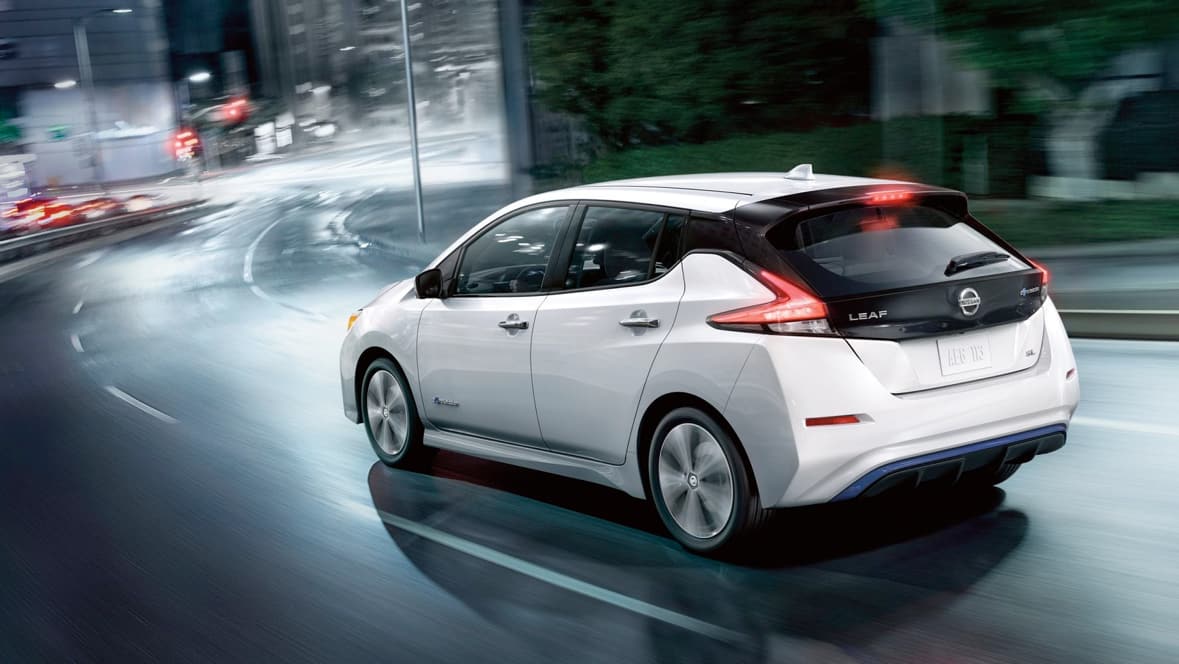 White Nissan LEAF Sideview